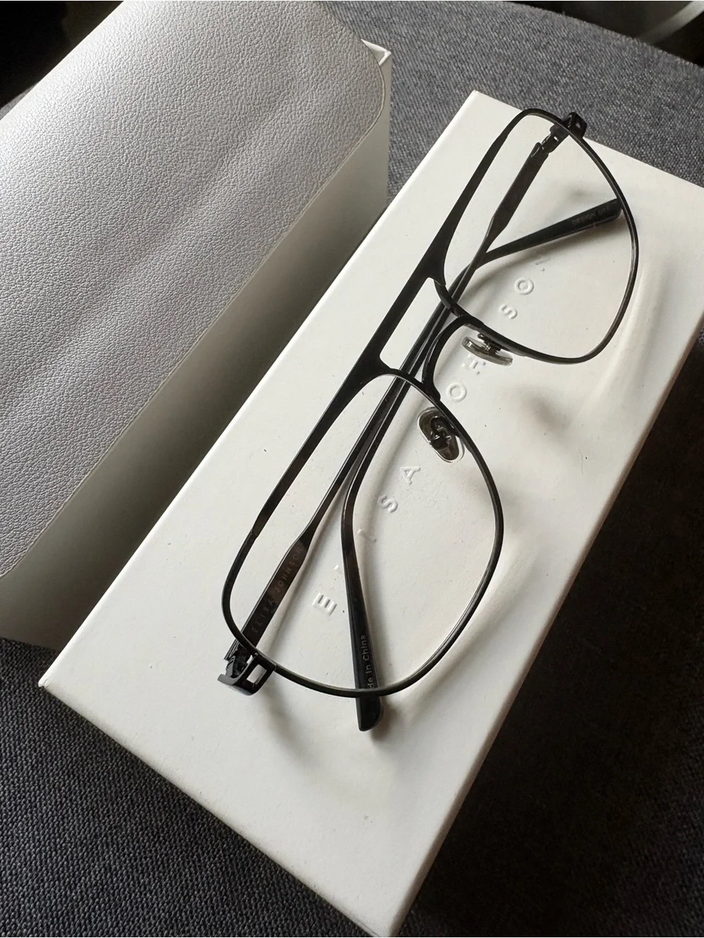 Elise Johnson Jane style Sleek Black Metal Aviator Glasses